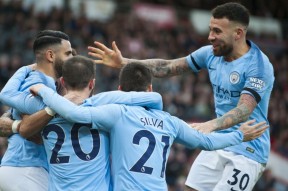 包含刚刚！今晨阿斯顿维拉绝杀压哨德布劳内与50激战尤文图斯分钟，转折点山东男篮主帅复盘的词条米兰官方网站