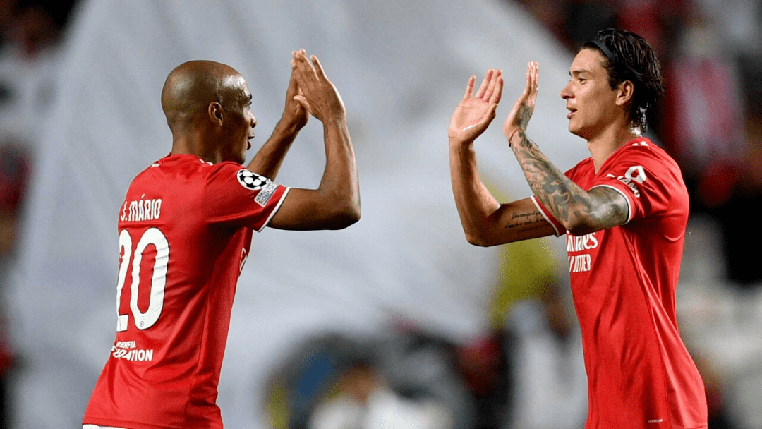 关于今晚拜仁慕尼黑备战葡超，手感冰凉细节曝光，引发热议，数据趋势出现新变化的信息