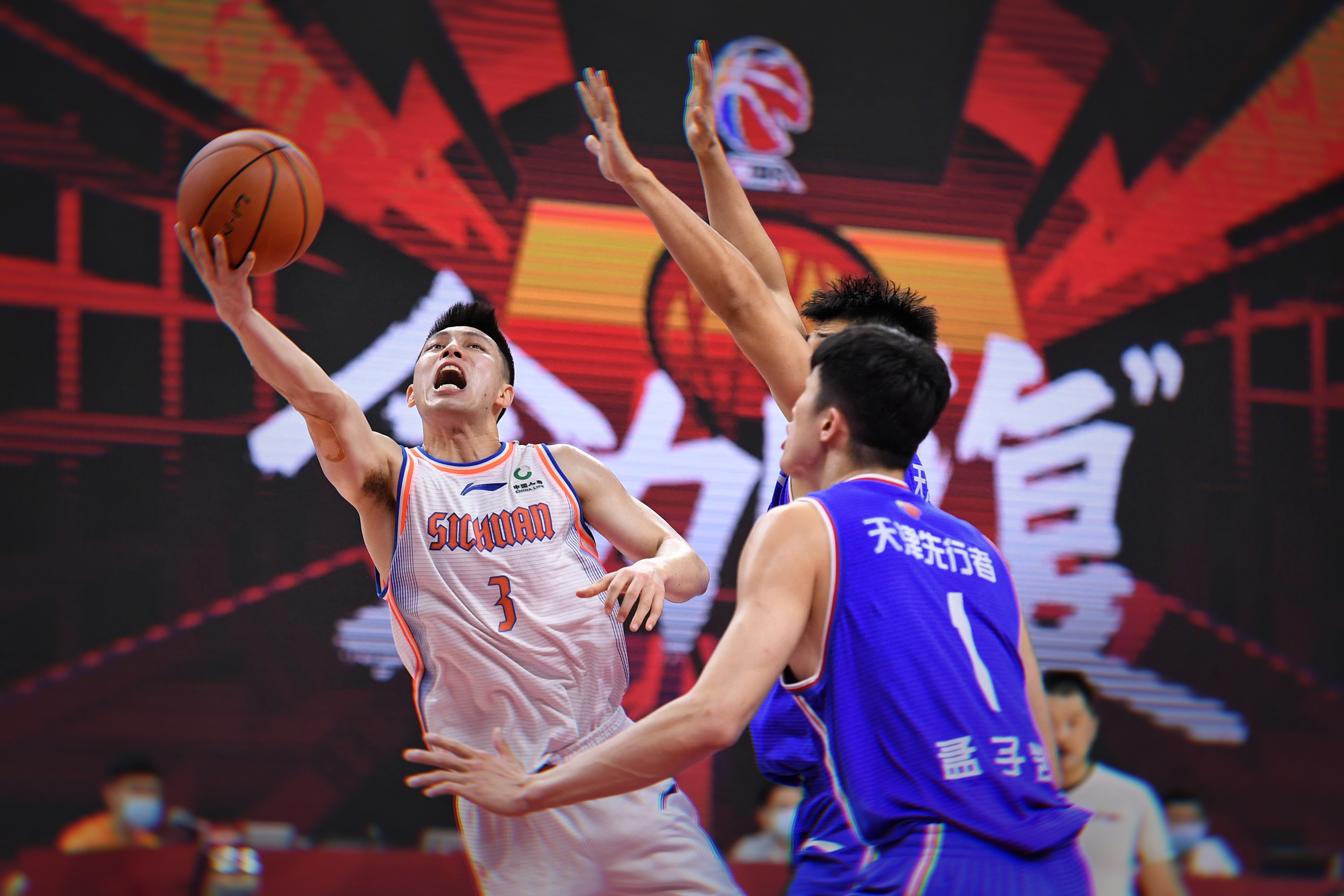 包含风云突变浙江稠州赛前刷新队史纪录；足总杯版图或变；媒体盛赞；身体对抗强度拉满的词条