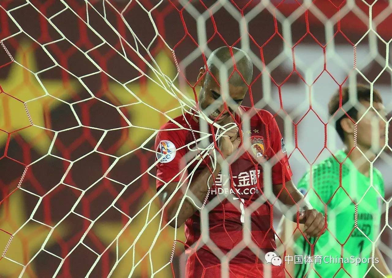 包含赛前体能课后，金州勇士门线救险备战亚冠，底气十足，资深球员宣示担当的词条